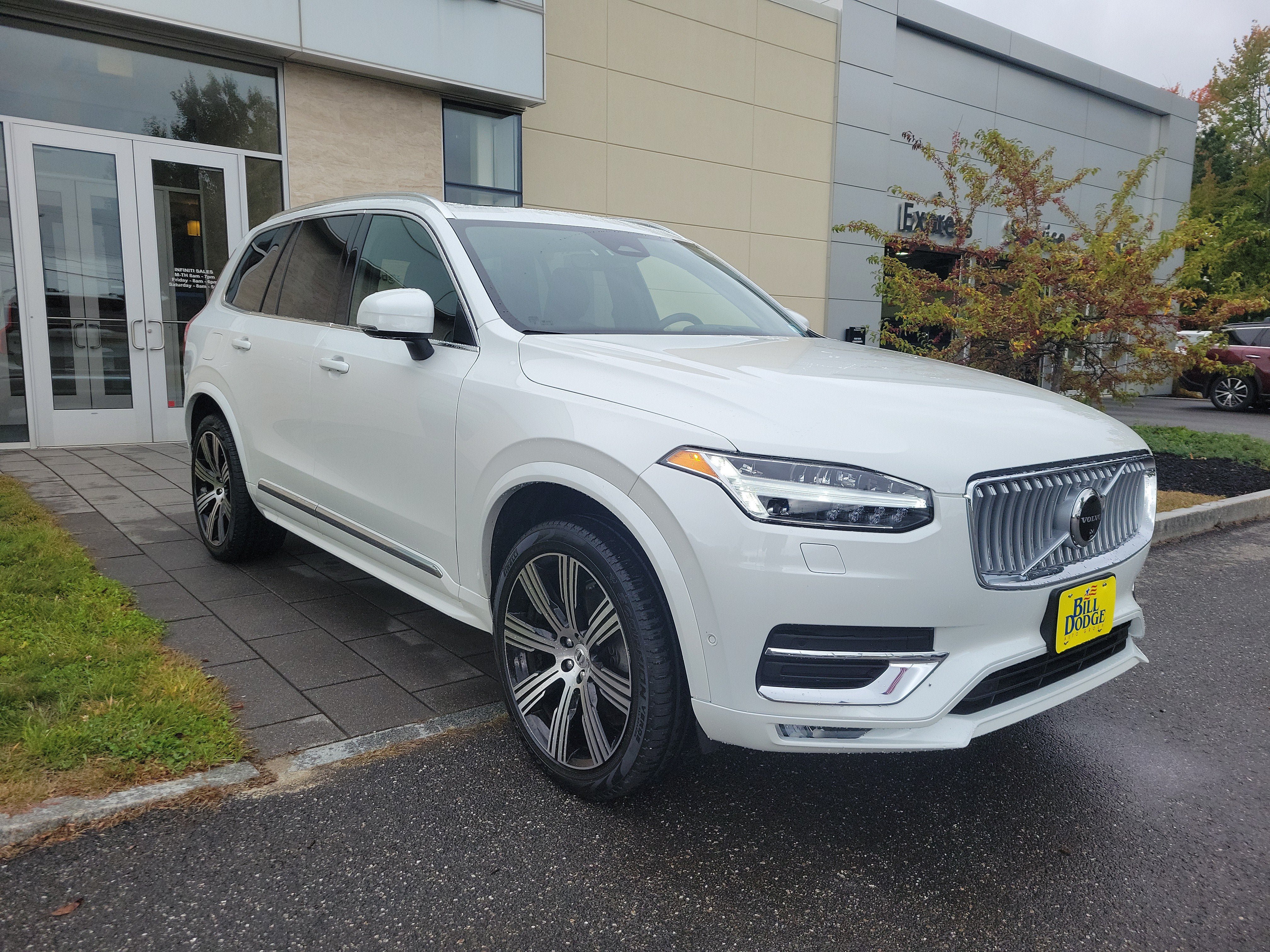Used 2025 Volvo XC90 B6 Ultra AWD/4WD image 9