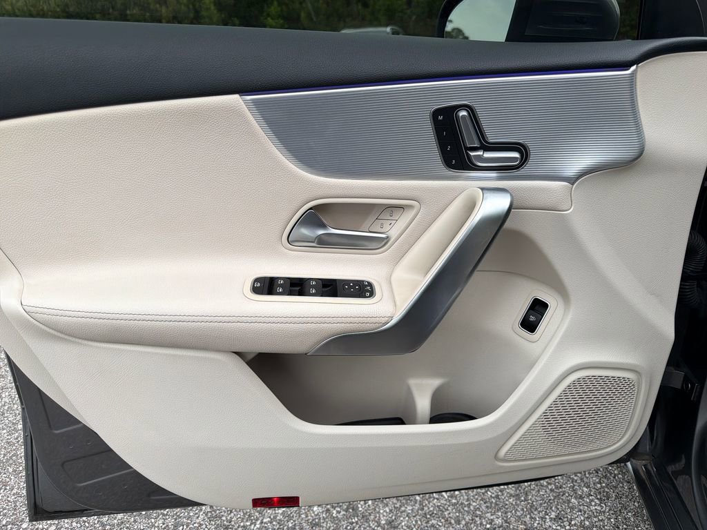 Certified 2021 Mercedes-Benz A 220 image 27