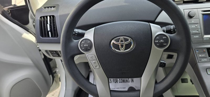 Used 2012 Toyota Prius Three FWD image 18