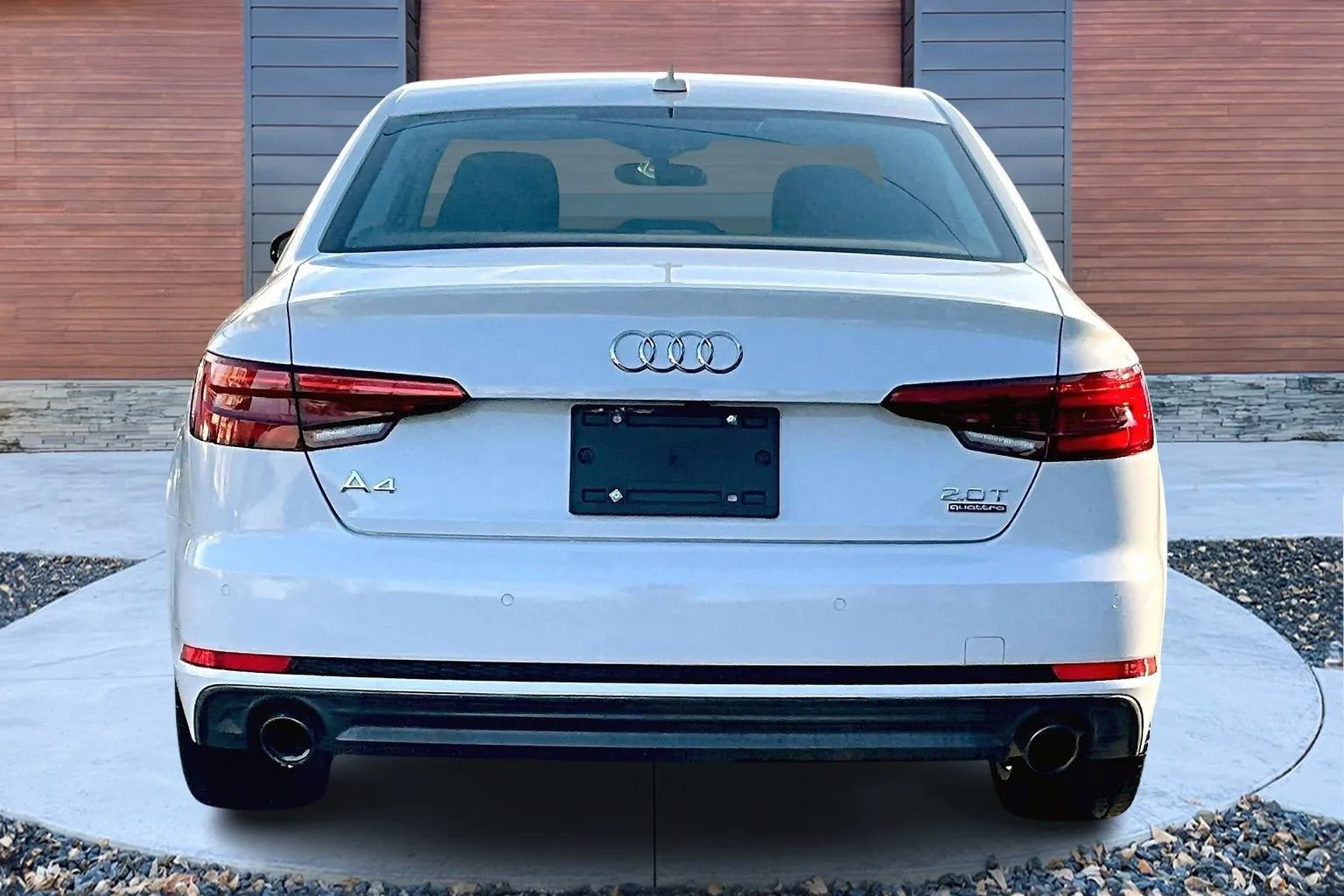 Used 2017 Audi A4 2.0T Premium Plus w/ Premium Plus Package image 4