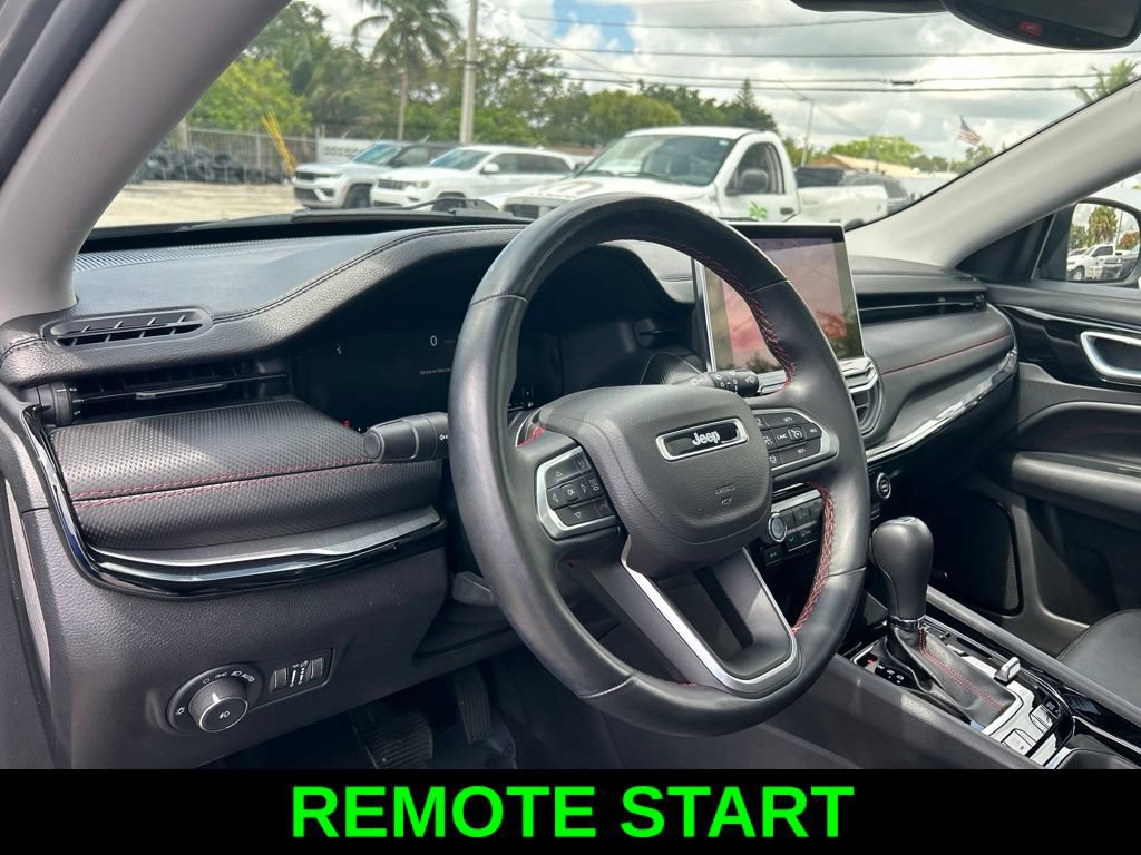 Certified 2022 Jeep Compass Trailhawk w/ Trailhawk Elite Group AWD/4WD image 14