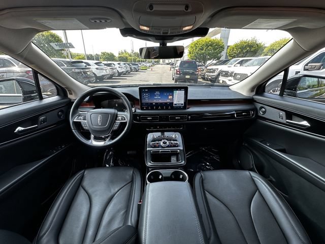 Certified 2023 Lincoln Nautilus Reserve w/ Equipment Group 201A AWD/4WD image 3