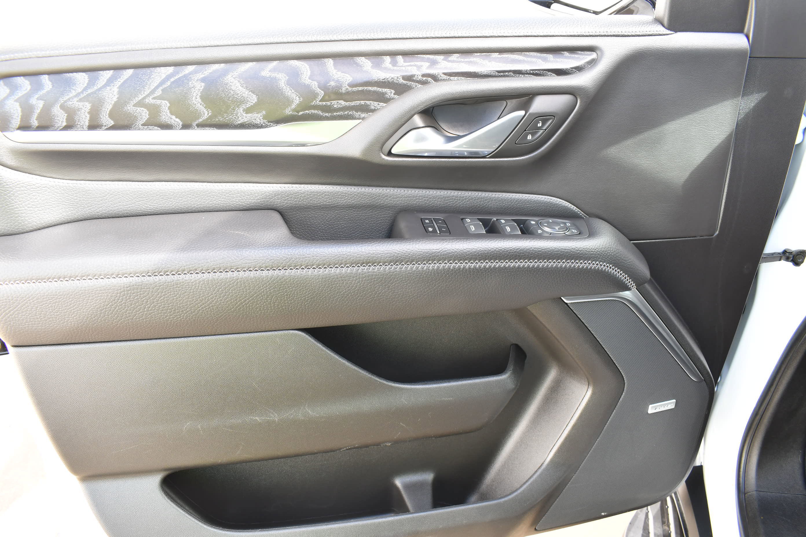 Used 2023 GMC Yukon Denali image 12