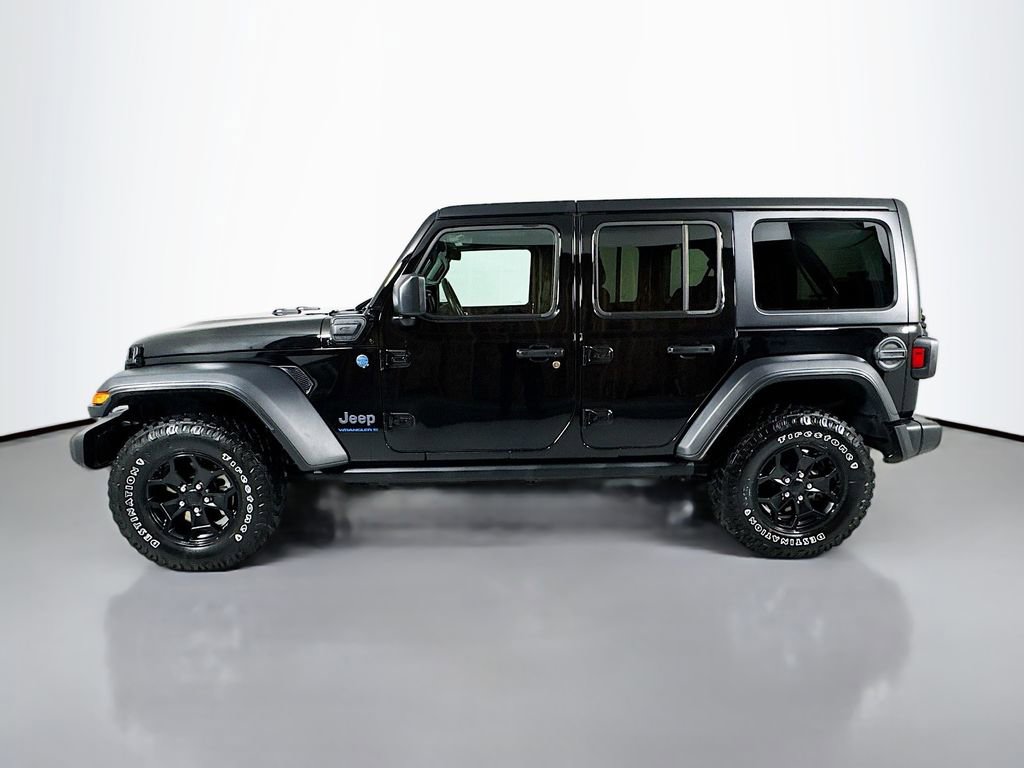 Used 2023 Jeep Wrangler Unlimited w/ Cold Weather Group image 10