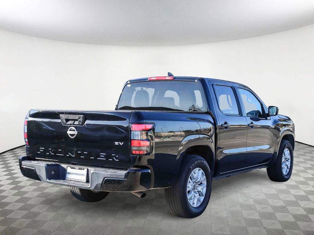 Used 2023 Nissan Frontier SV image 4