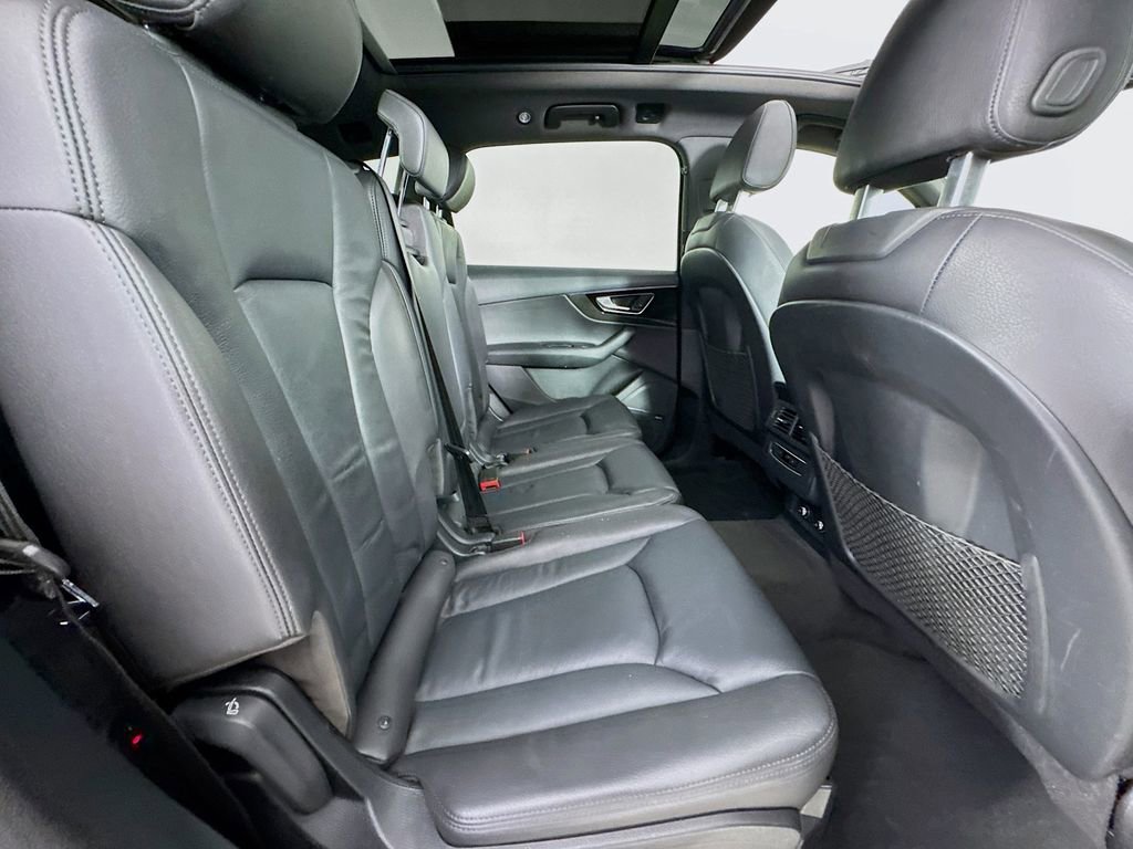 Used 2018 Audi Q7 3.0T Premium Plus image 37