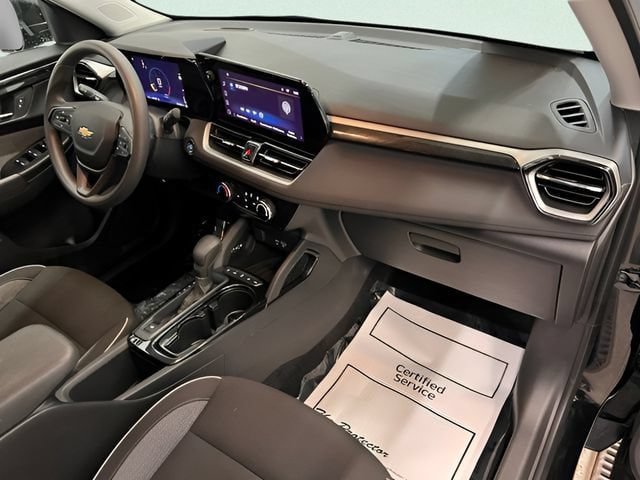 Certified 2025 Chevrolet TrailBlazer LT AWD/4WD image 13