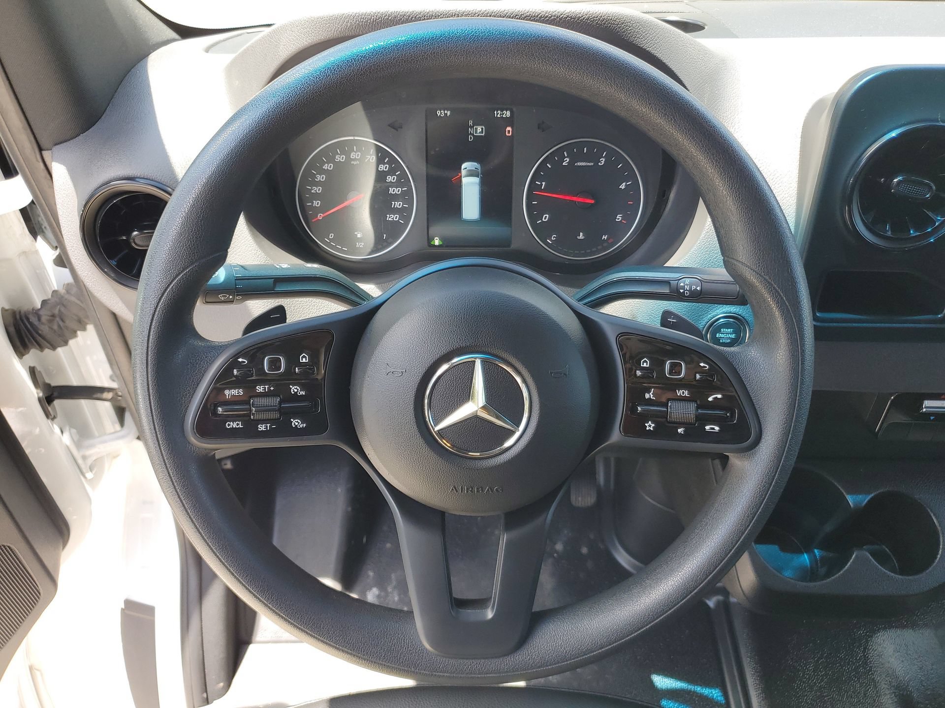 Used 2023 Mercedes-Benz Sprinter 2500 image 18