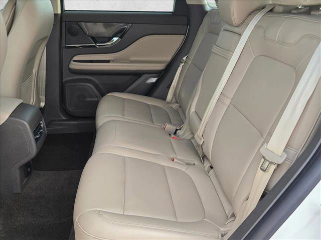 Used 2023 Lincoln Corsair AWD image 18