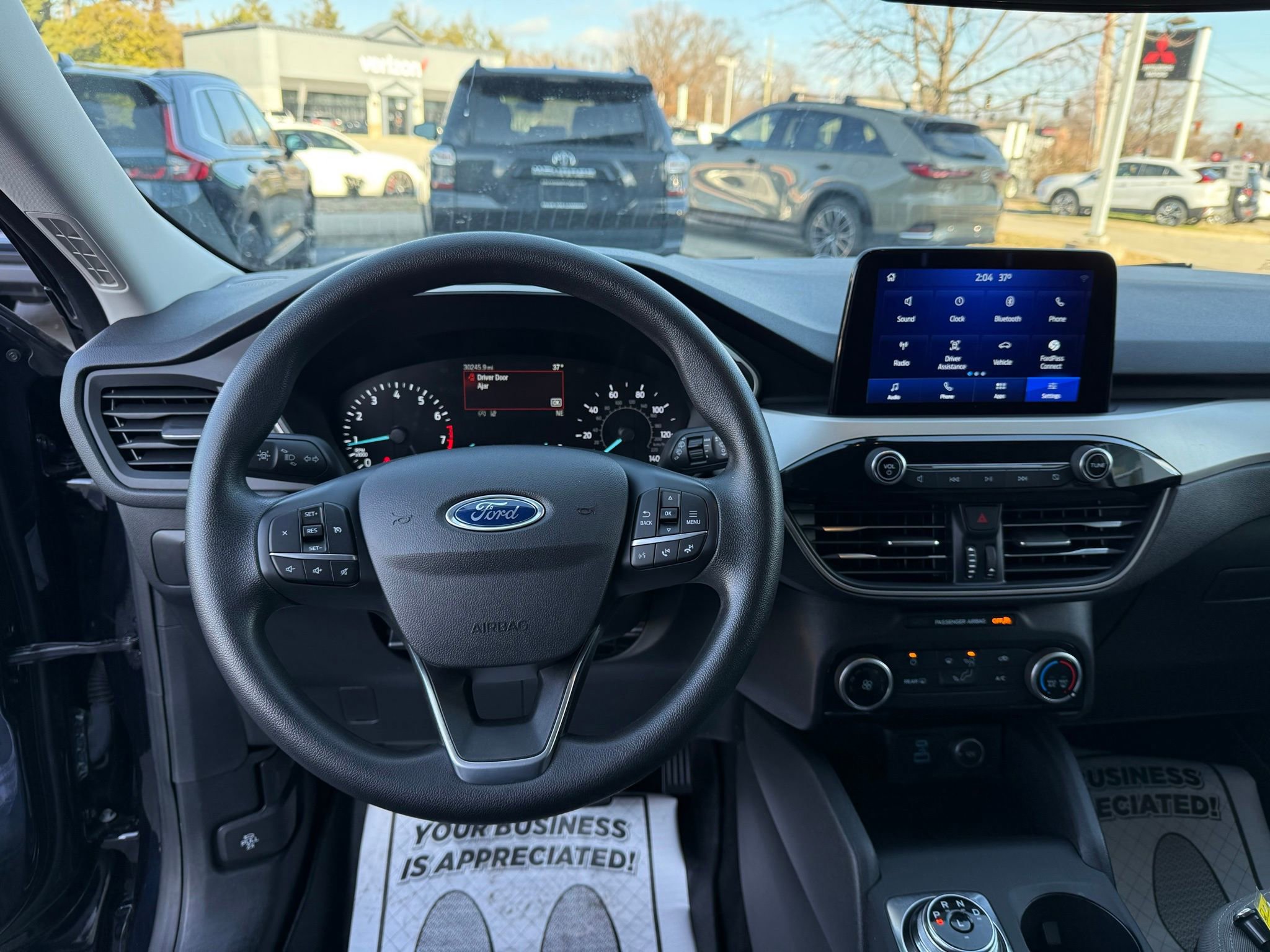 Used 2021 Ford Escape SE image 49