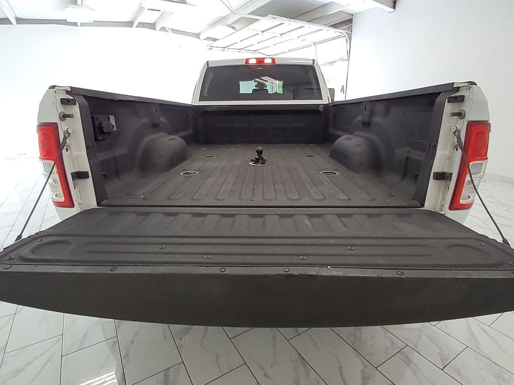 Used 2022 RAM 3500 Big Horn AWD/4WD image 27