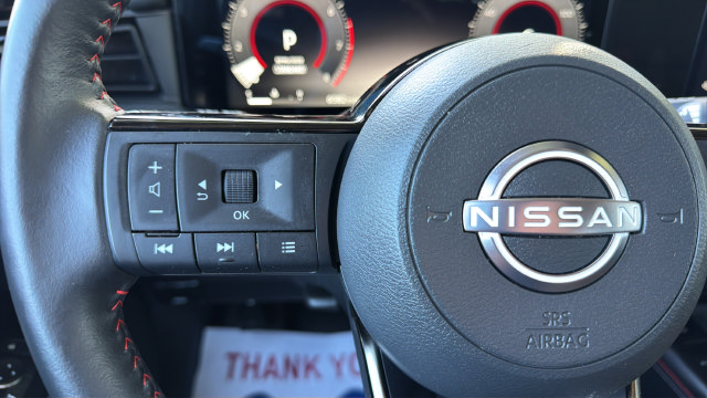 Used 2025 Nissan Kicks SR w/ Illumination Package FWD image 20