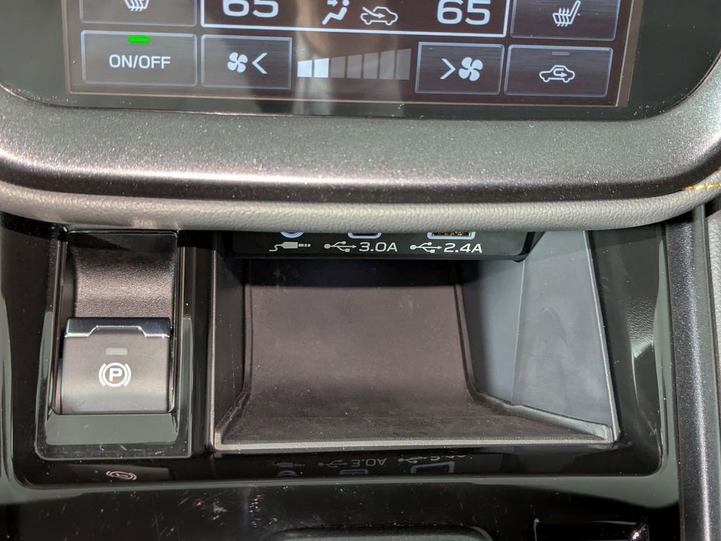 Used 2025 Subaru Outback Wilderness AWD/4WD image 43