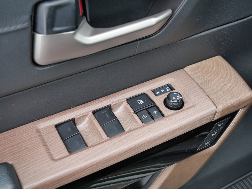 Used 2022 Toyota Tundra Limited image 33