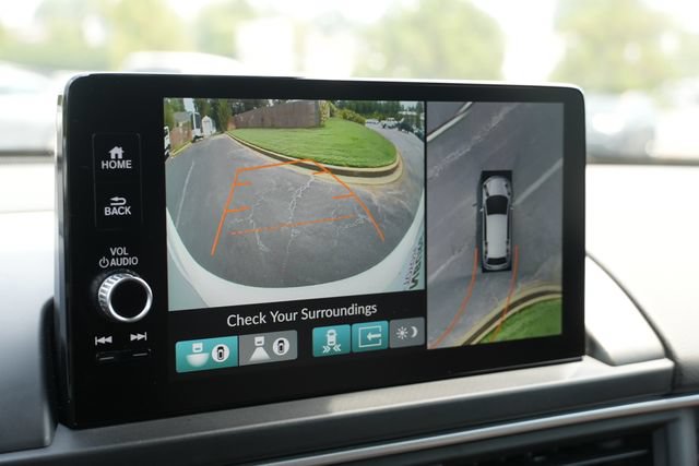 Used 2025 Honda Pilot Elite image 35