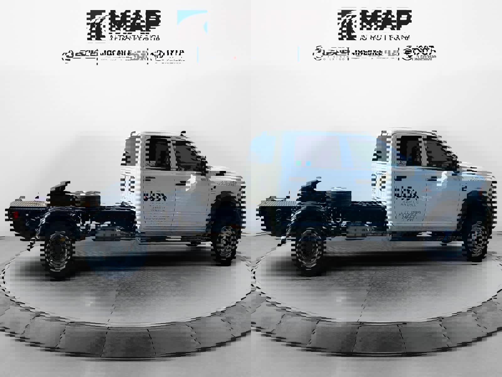 Used 2023 RAM 5500 Tradesman w/ Max Tow Package image 6