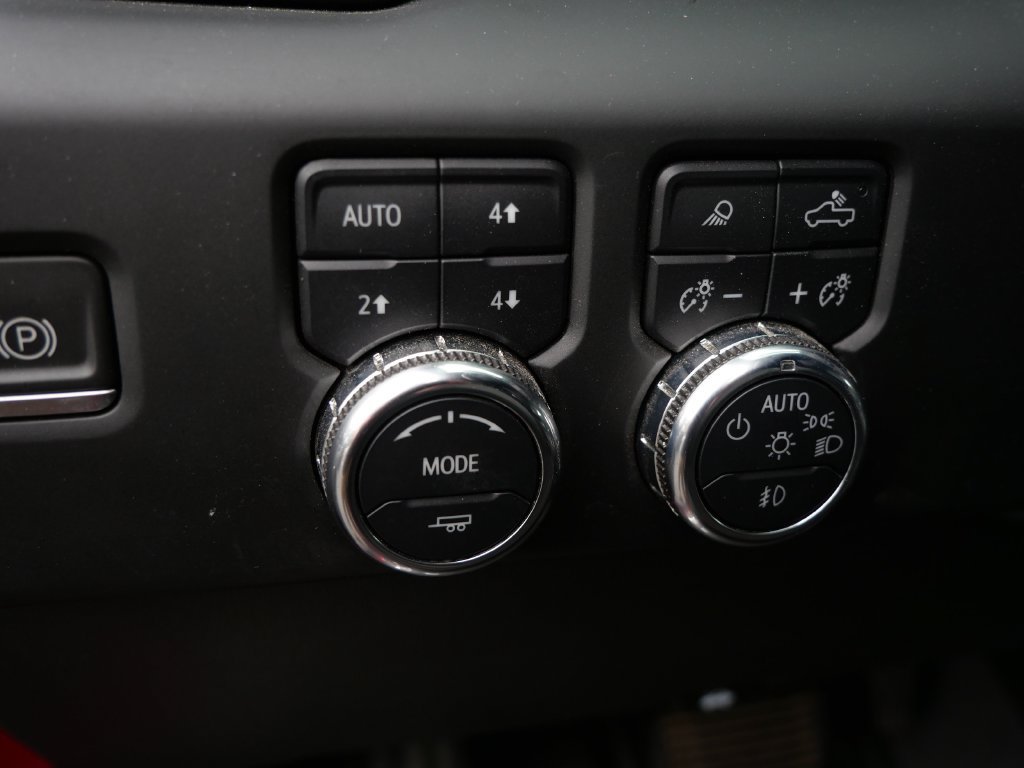 Used 2022 GMC Sierra 1500 AT4 w/ AT4 Premium Package AWD/4WD image 23