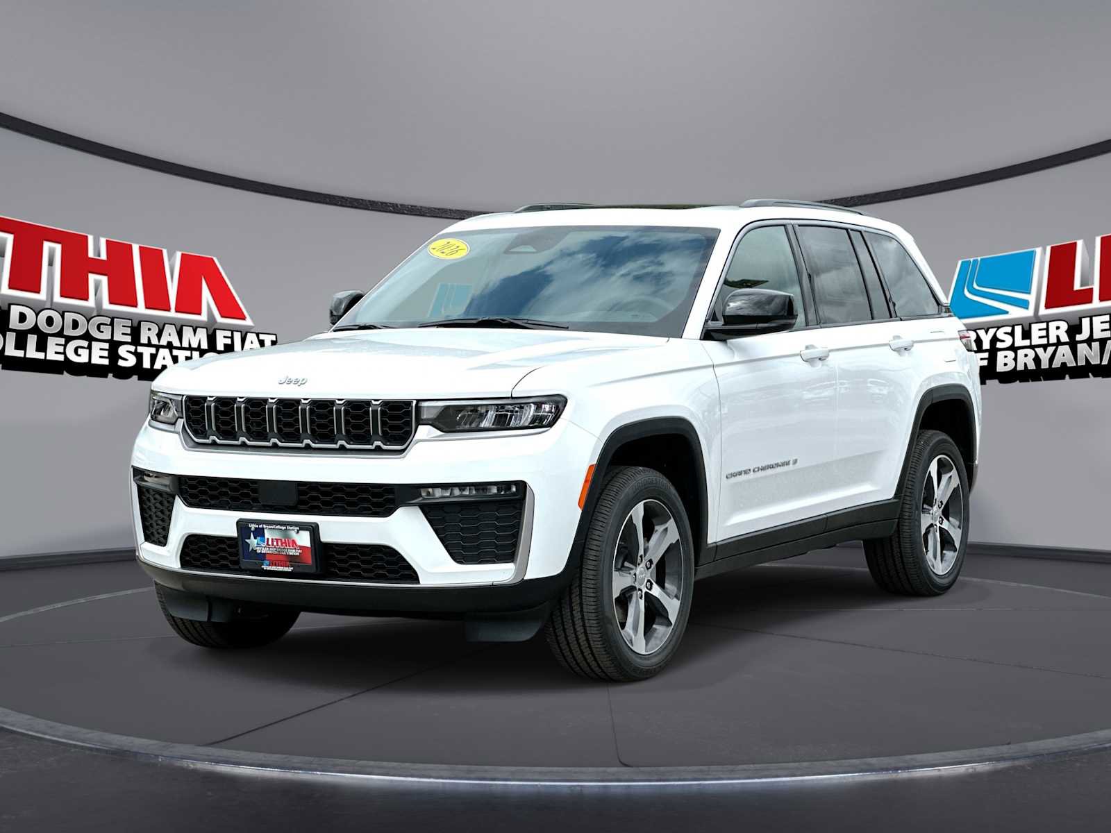 New 2026 Jeep Grand Cherokee Limited AWD/4WD image 1