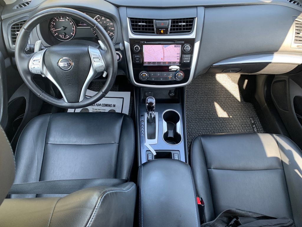 Used 2018 Nissan Altima 2.5 SR w/ SR Special Edition image 14