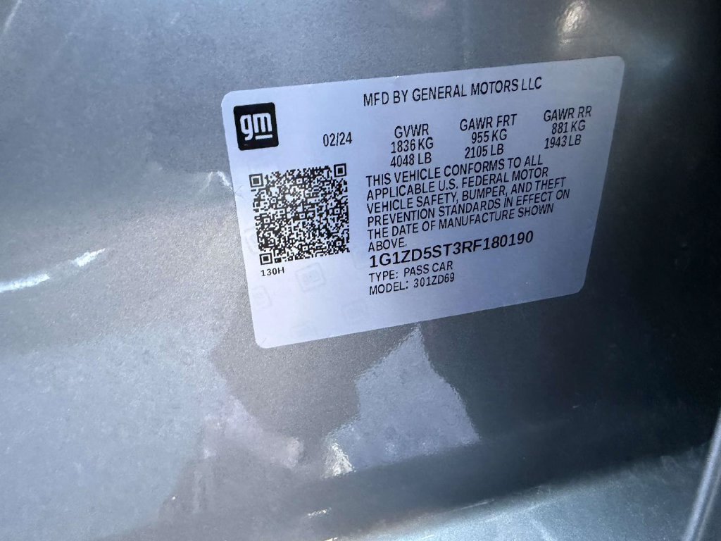 Used 2024 Chevrolet Malibu LT FWD image 32