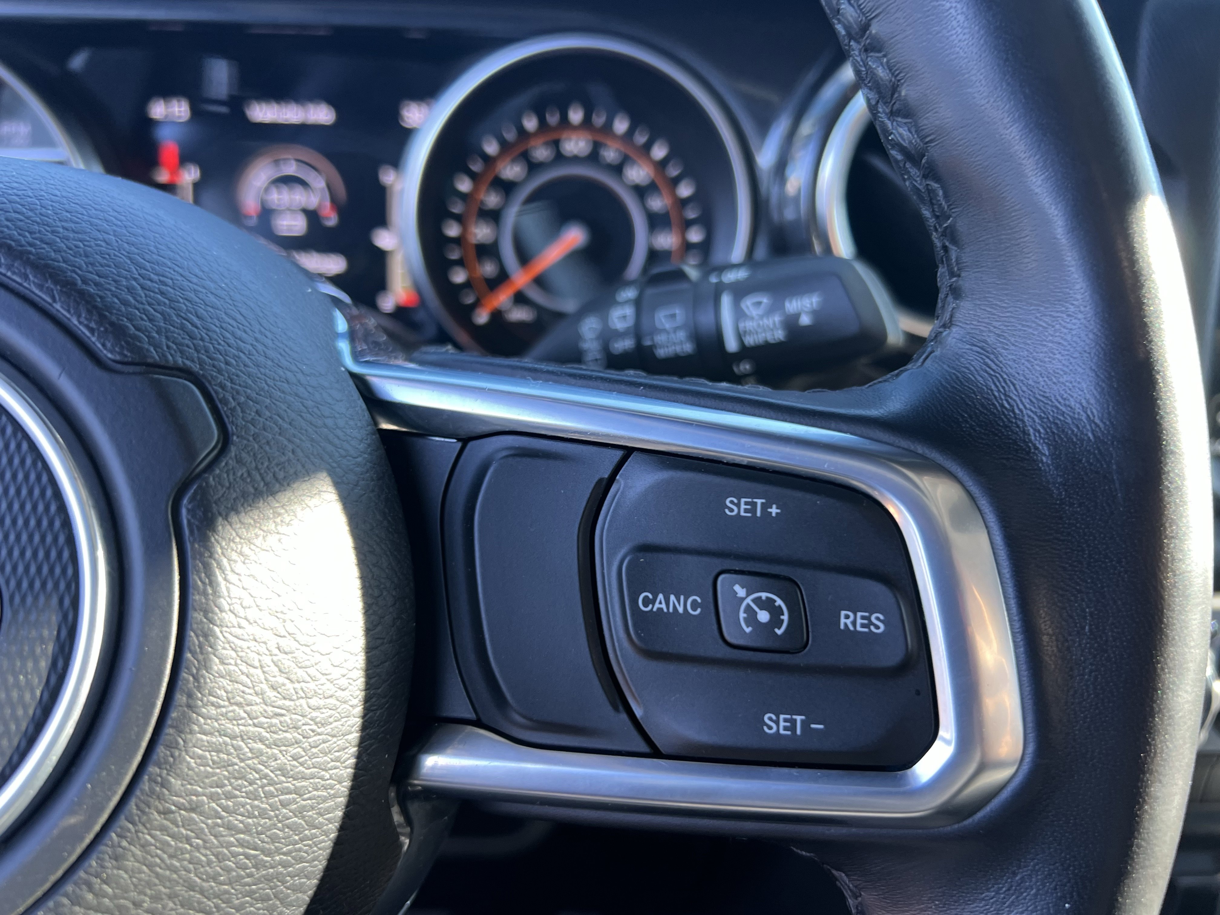 Used 2020 Jeep Wrangler Unlimited Sahara AWD/4WD image 22