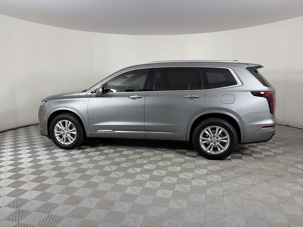 Used 2023 Cadillac XT6 Luxury image 4