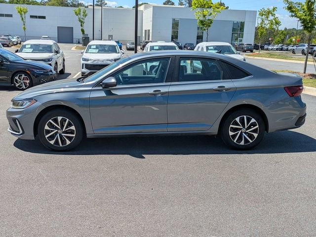 Used 2025 Volkswagen Jetta S image 7