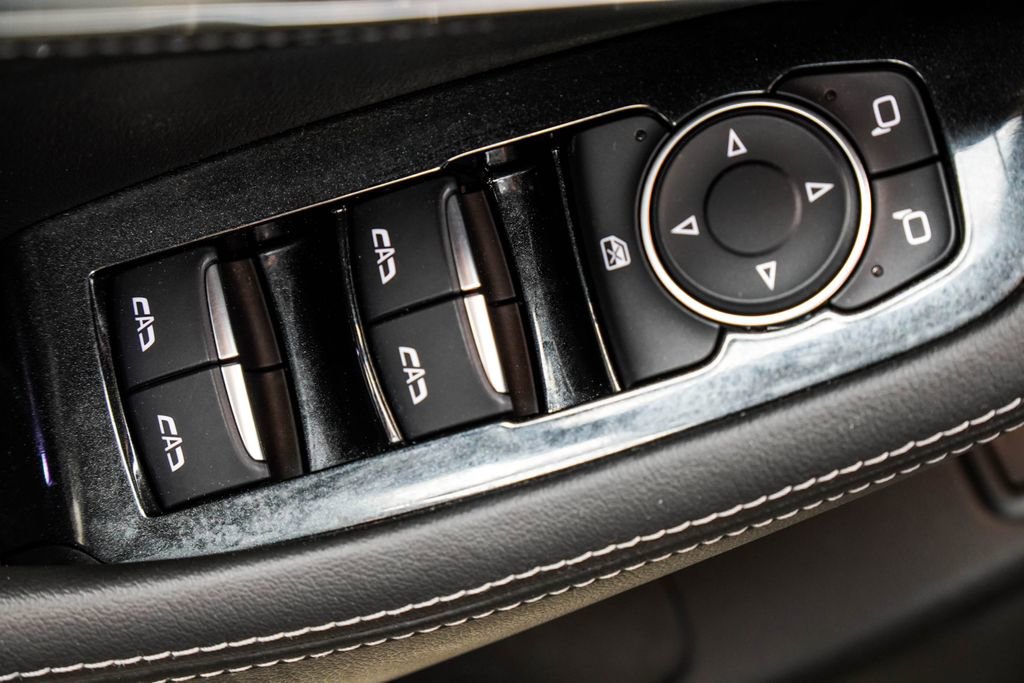 Used 2025 Cadillac CT5 Premium Luxury RWD image 40