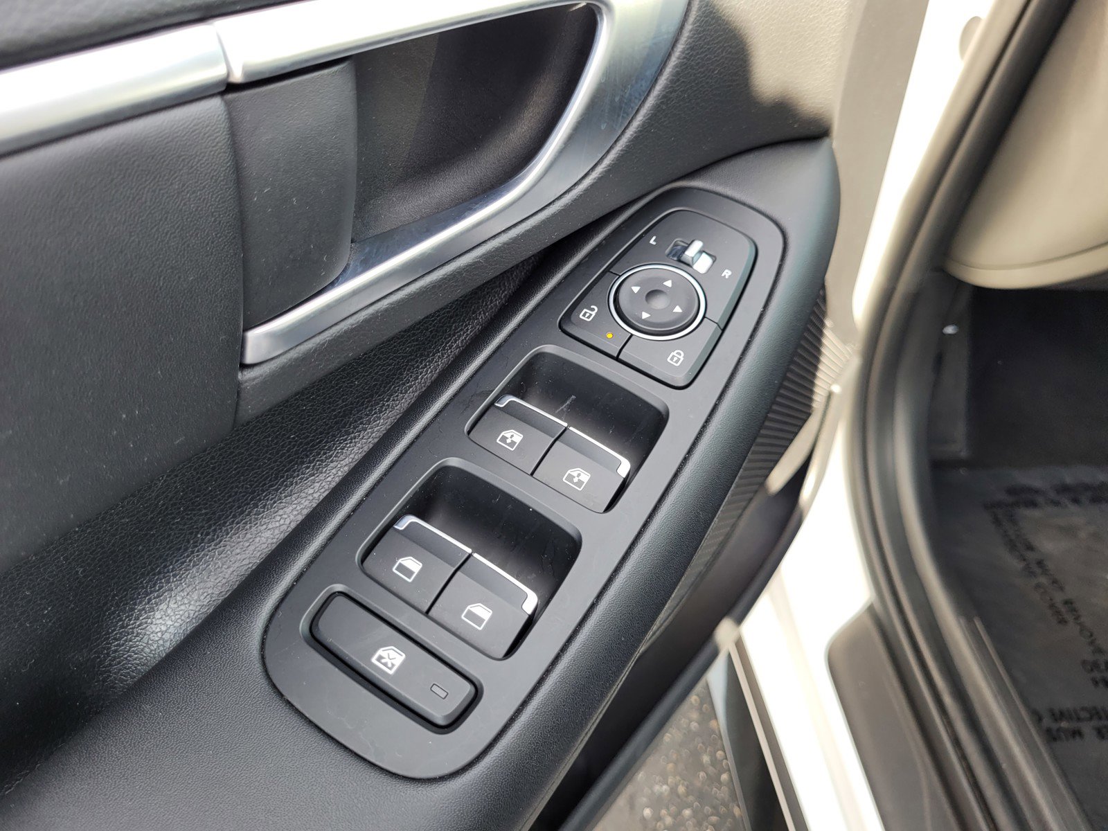 Used 2025 Hyundai Sonata SEL image 26