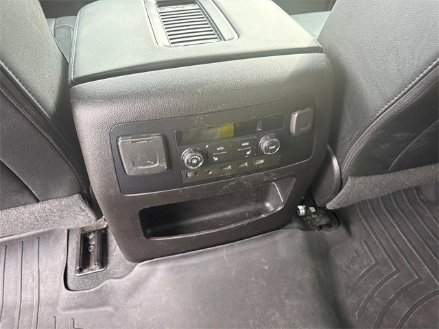 Used 2019 Chevrolet Suburban Premier image 19