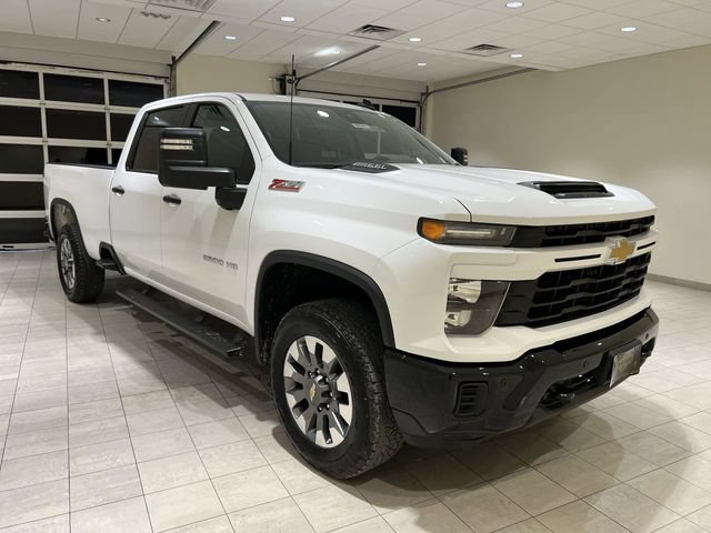Certified 2025 Chevrolet Silverado 2500 Custom w/ Custom Value Package AWD/4WD image 7