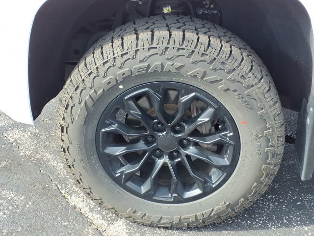 Used 2020 Chevrolet Colorado Z71 AWD/4WD image 17
