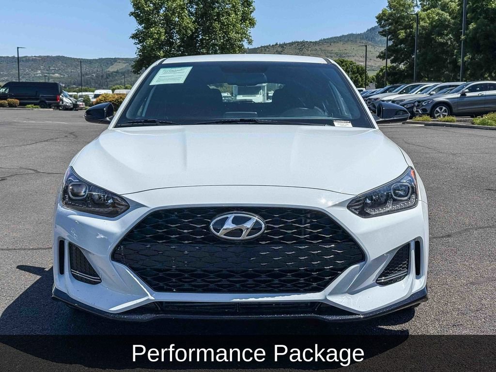 Used 2020 Hyundai Veloster N w/ Performance Package FWD image 4