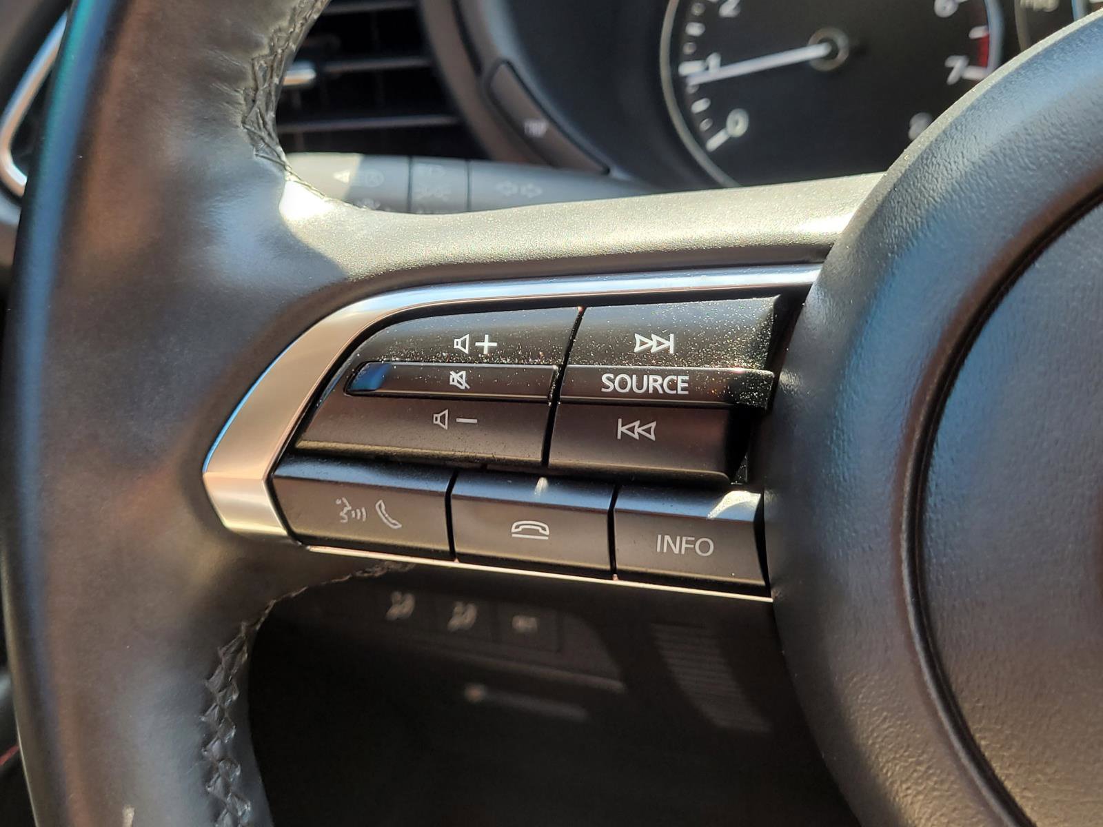Used 2024 MAZDA CX-30 AWD 2.5 S w/ Preferred Package image 31