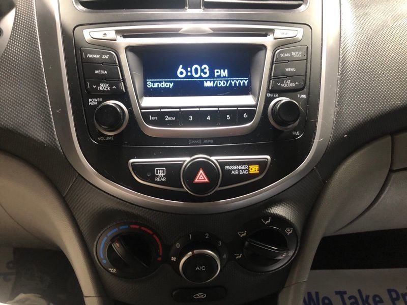 Used 2017 Hyundai Accent SE image 25