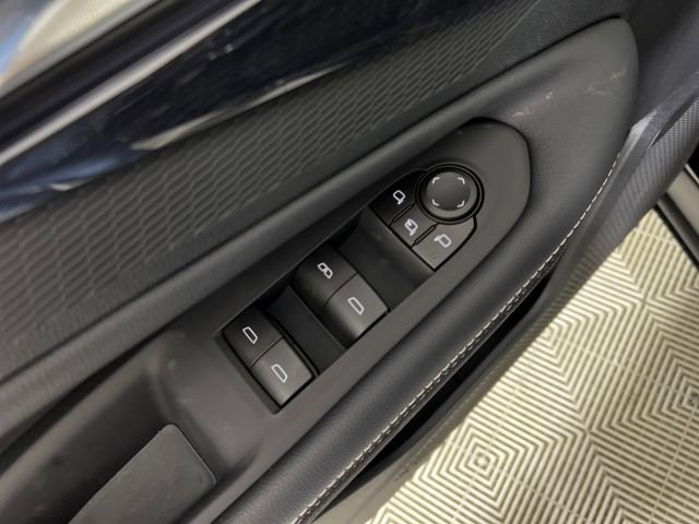 New 2026 Chevrolet Blazer EV LT w/ Super Cruise Package FWD image 11