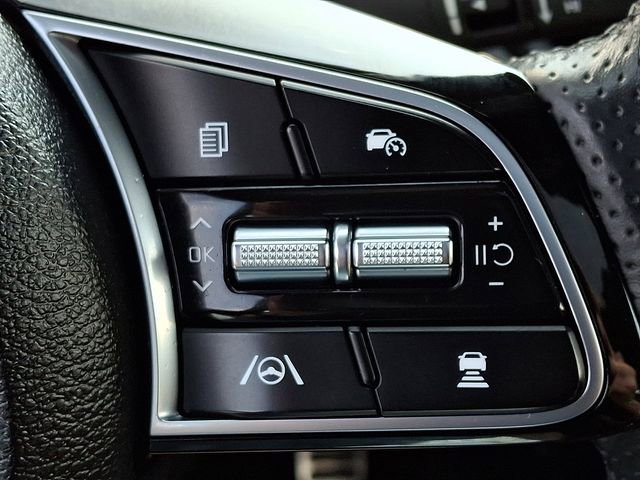 Used 2023 Kia Forte GT-Line w/ GT-Line Premium Package FWD image 23