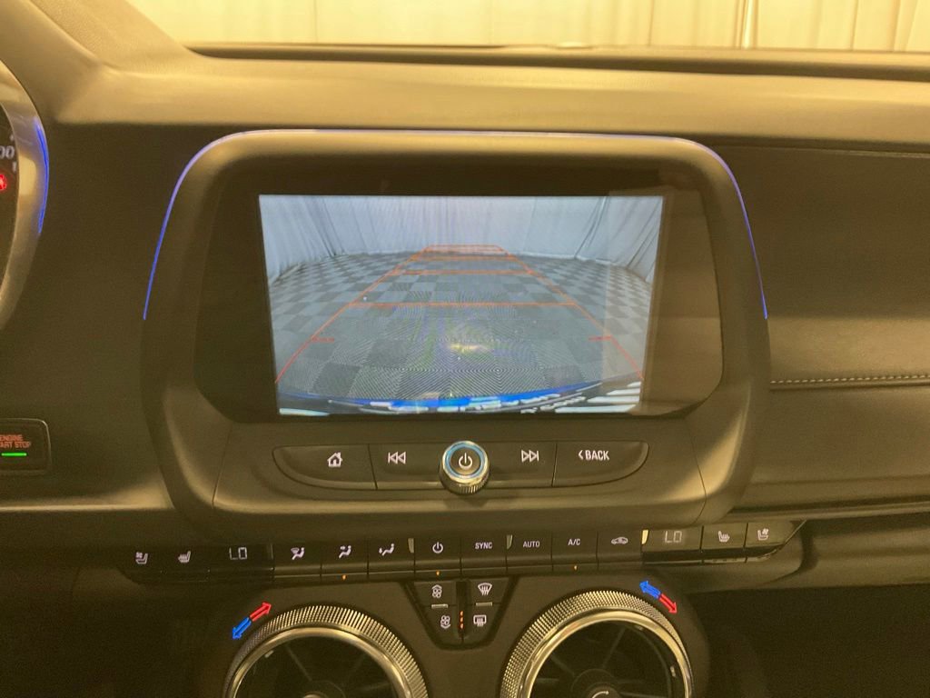 Used 2016 Chevrolet Camaro SS RWD image 27
