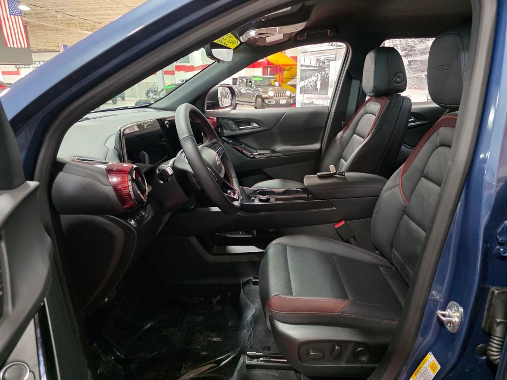 Used 2026 Chevrolet Equinox RS w/ Convenience Package III image 14