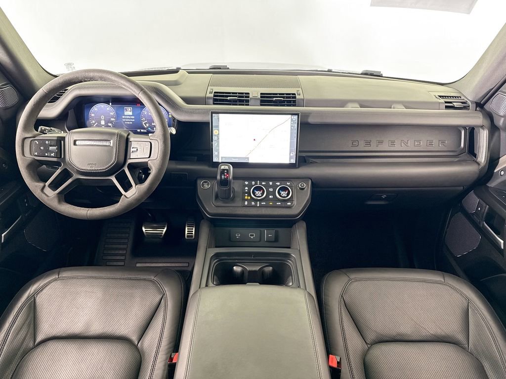 Used 2023 Land Rover Defender 110 V8 image 9