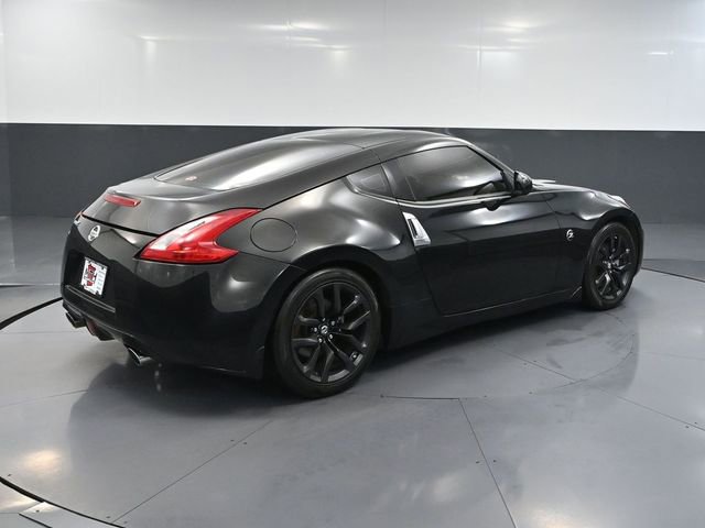 Used 2016 Nissan 370Z Coupe image 5