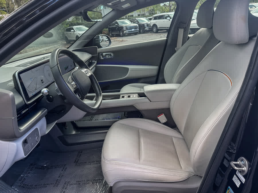 Used 2023 Hyundai Ioniq 6 SEL AWD/4WD image 17
