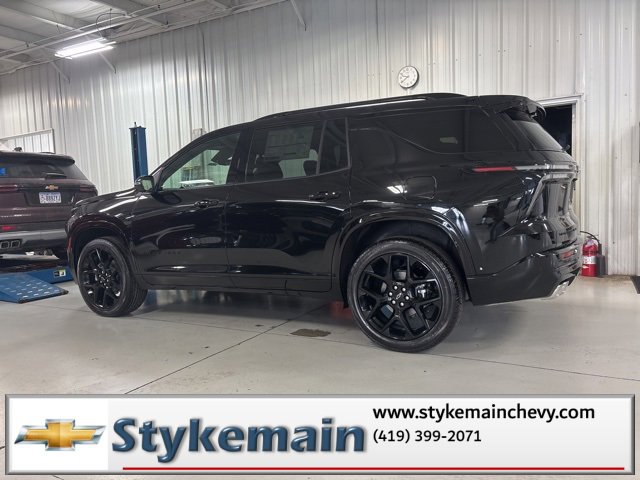 New 2026 Chevrolet Traverse RS w/ LPO, Floor Liner Package image 5
