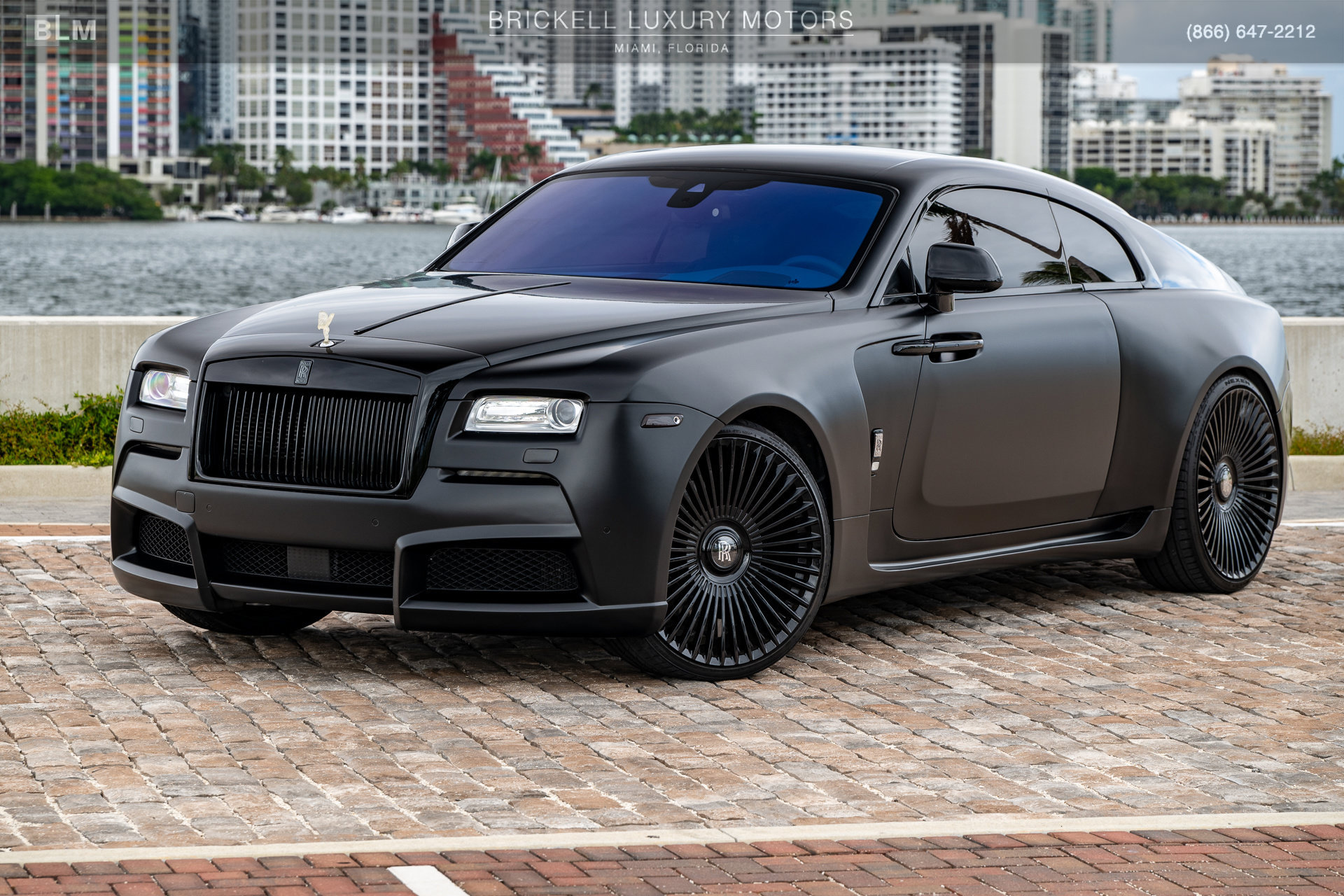 Used 2015 Rolls-Royce Wraith RWD image 3