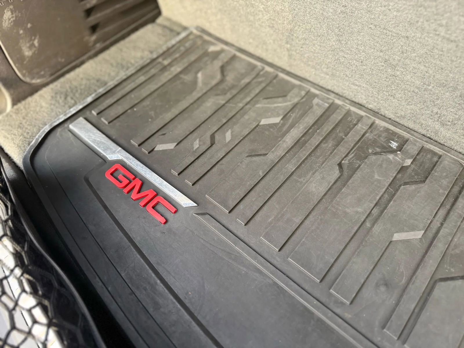Used 2019 GMC Yukon Denali w/ Denali Ultimate Package image 46