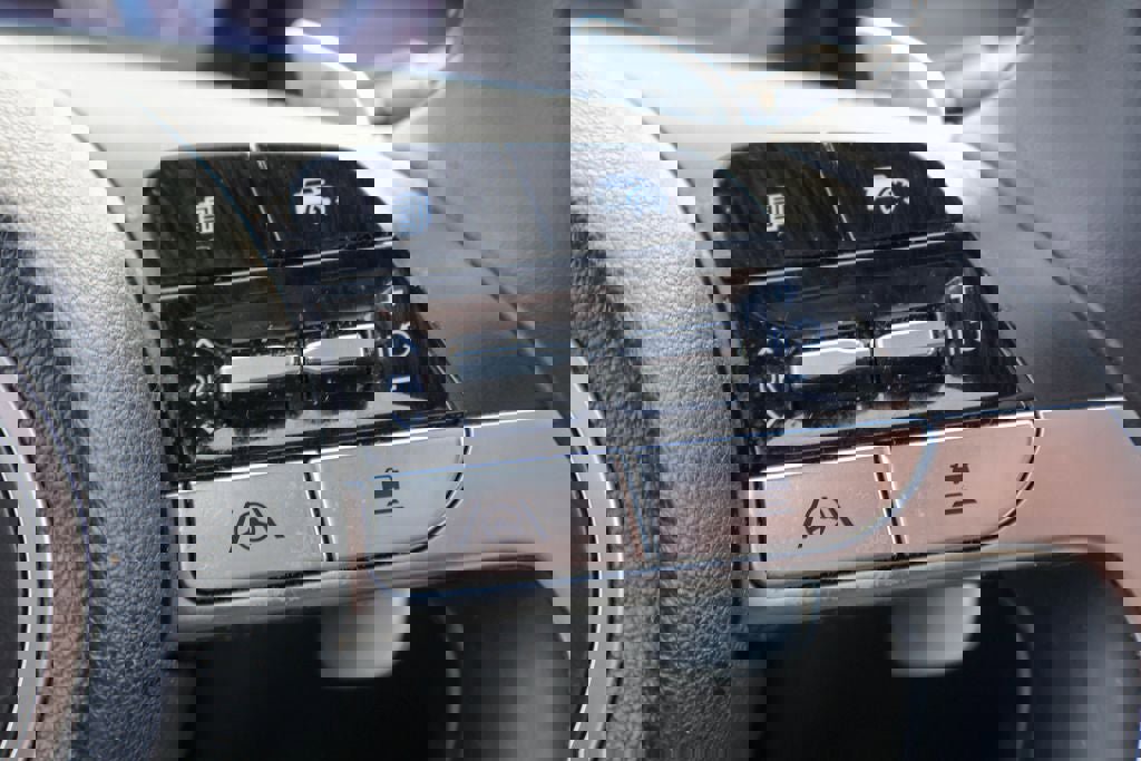 Used 2023 Hyundai Santa Cruz SEL Premium image 14