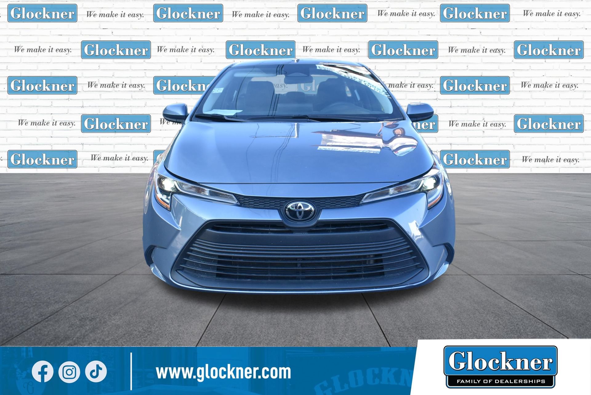 Used 2024 Toyota Corolla LE FWD image 2