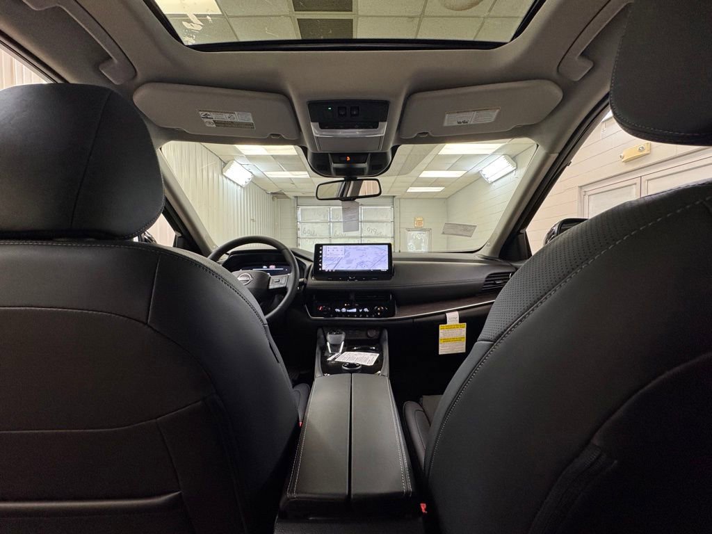 New 2026 Nissan Rogue Platinum AWD/4WD image 21