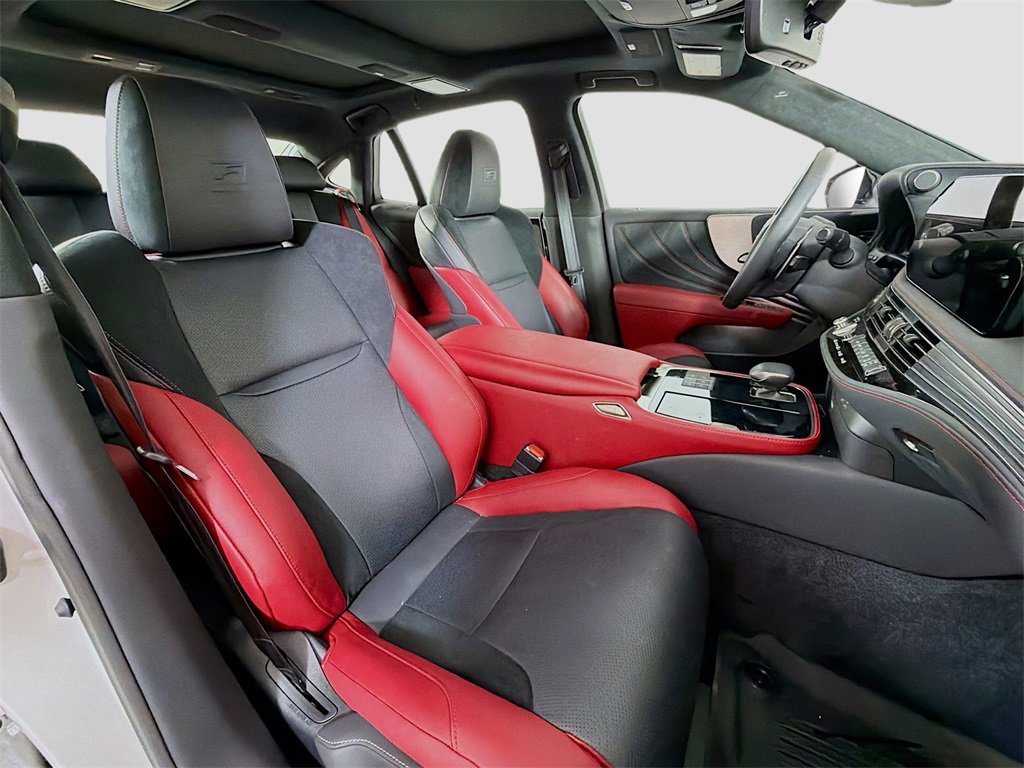 Used 2024 Lexus LS 500 F Sport image 30