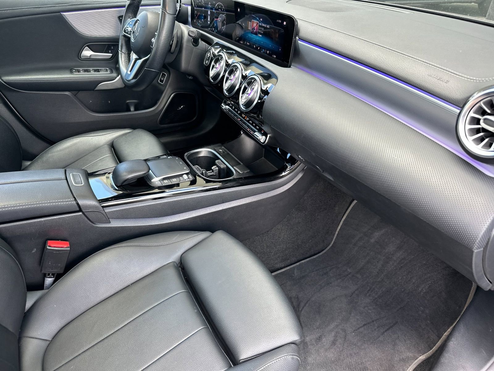 Certified 2021 Mercedes-Benz CLA 250 image 17